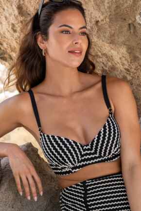 Sun City Crochet Underwired Padded Bikini Top - Black/White