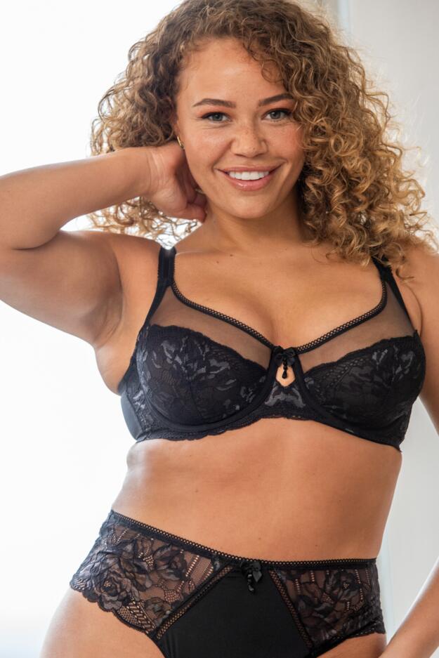 Ooo La La Non-Padded Underwired Lace Bra D-H
