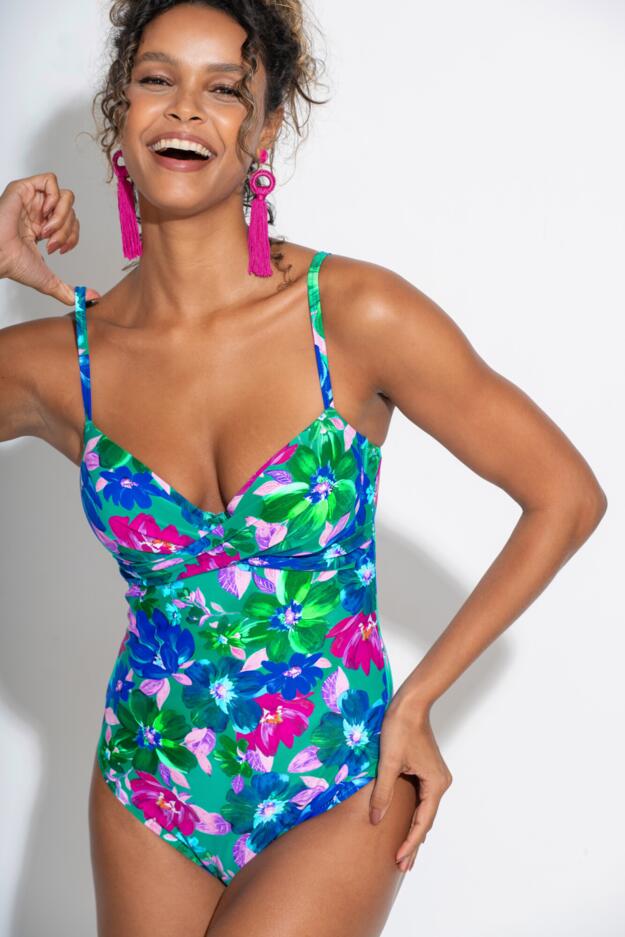 Free Spirit Underwired Lightly Padded Swimsuit