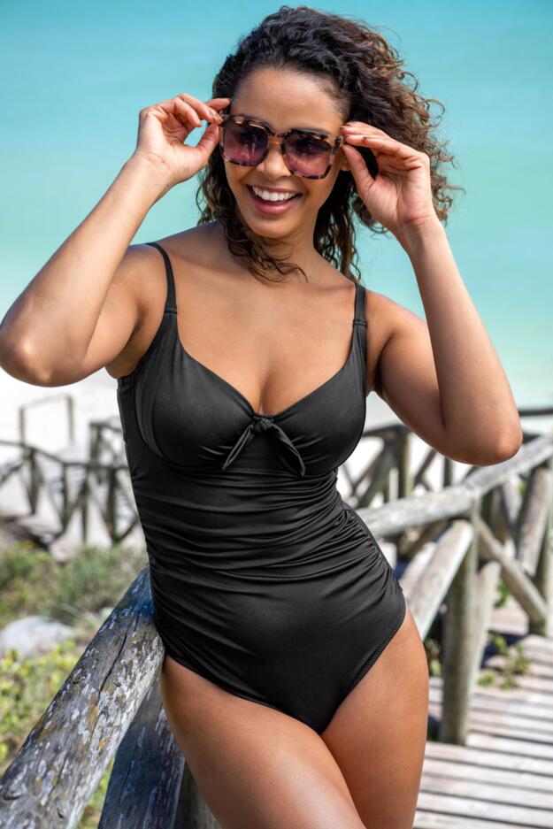 St Kitts Underwired Non-Padded Swimsuit