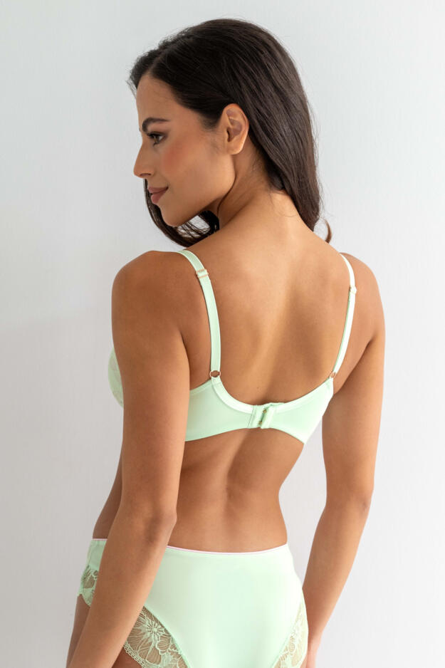 Atelier Lace High Apex Lightly Padded Underwired Bra