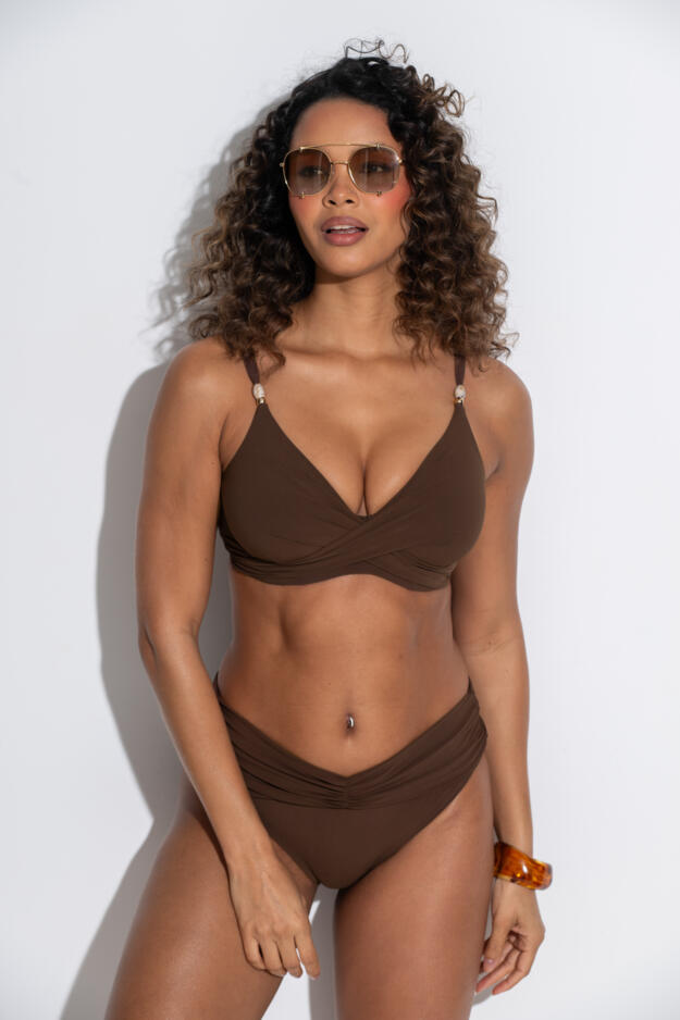 Tulum Luxe Matte Non-Padded Underwired Twist Front Bikini Top 