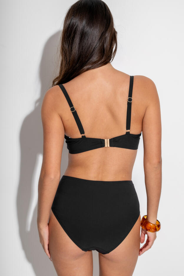 Tulum Luxe Matte Padded Underwired Bikini Top 