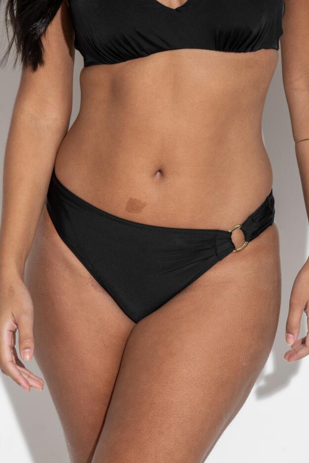 Samoa Ring Detail Brief 