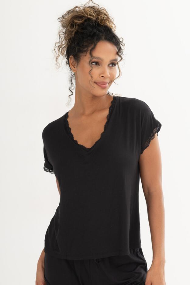 Sofa Loves Lace Hidden Support T-Shirt