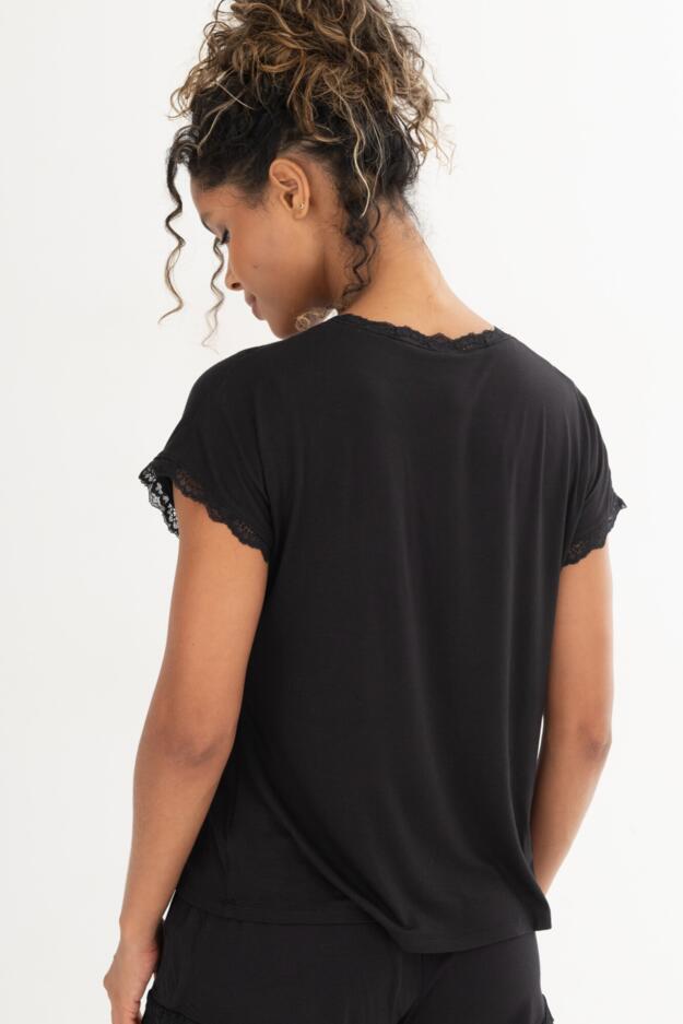 Sofa Loves Lace Hidden Support T-Shirt